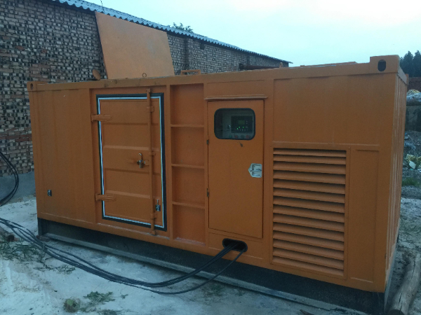 休宁发电机组长期使用中，电缆线的敷设路径有哪些要求？